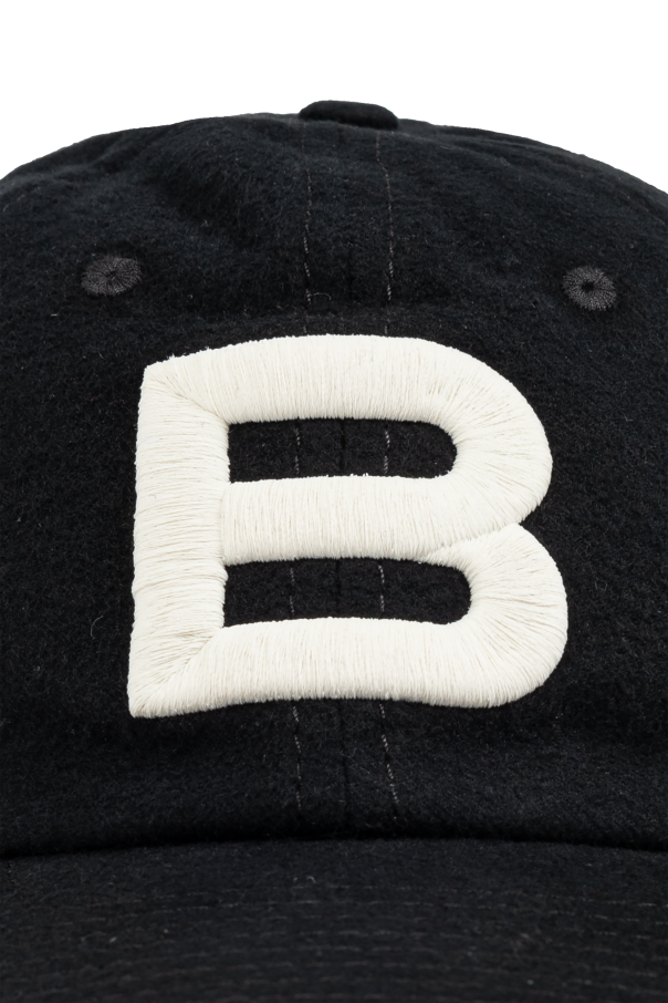 Baseball cap with letter b deals